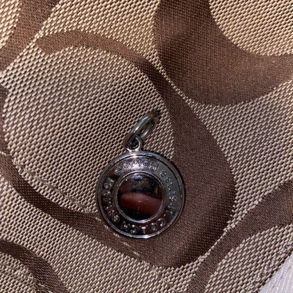 Used COACH purse - Picture 6 of 6